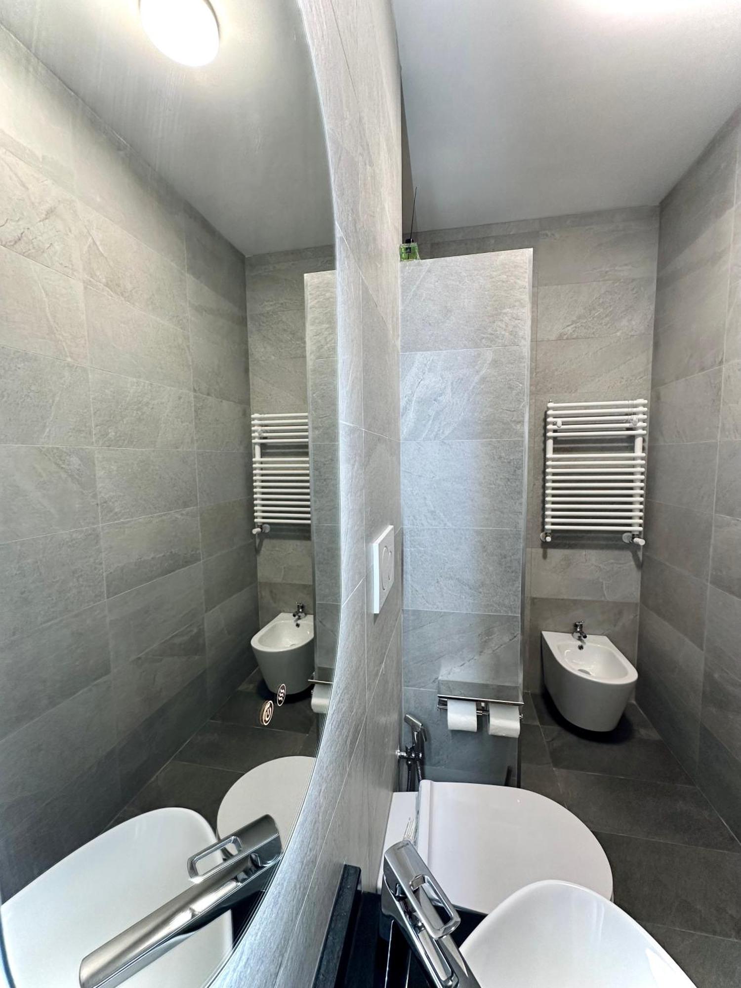 Отель Domus House Рим Экстерьер фото