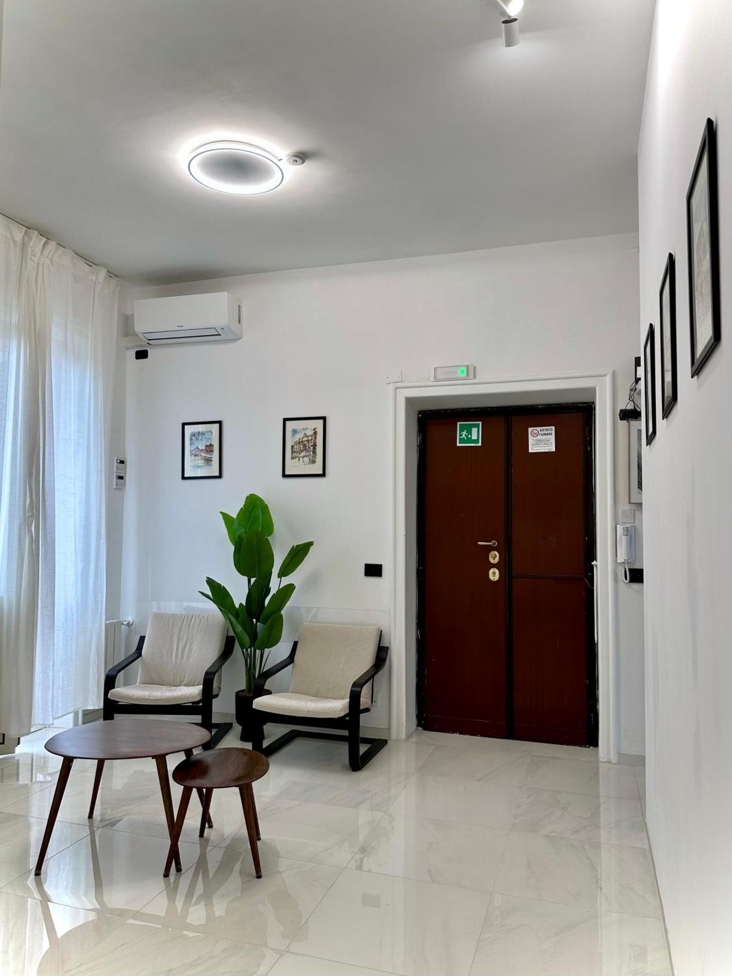 Отель Domus House Рим Экстерьер фото