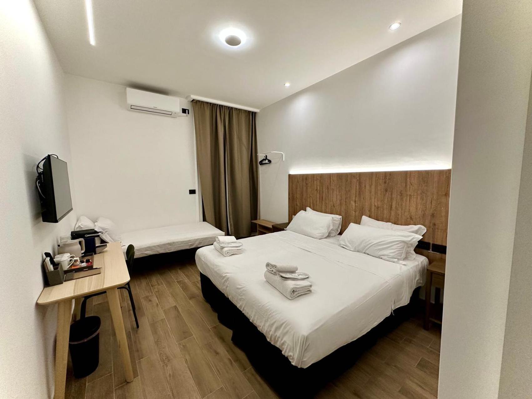 Отель Domus House Рим Номер фото